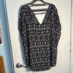 Torrid Black and White Geometric Top